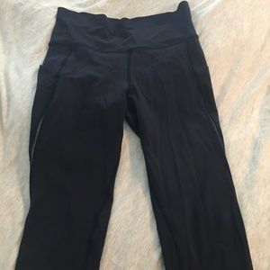Lululemon Navy Blue Crop Leggings